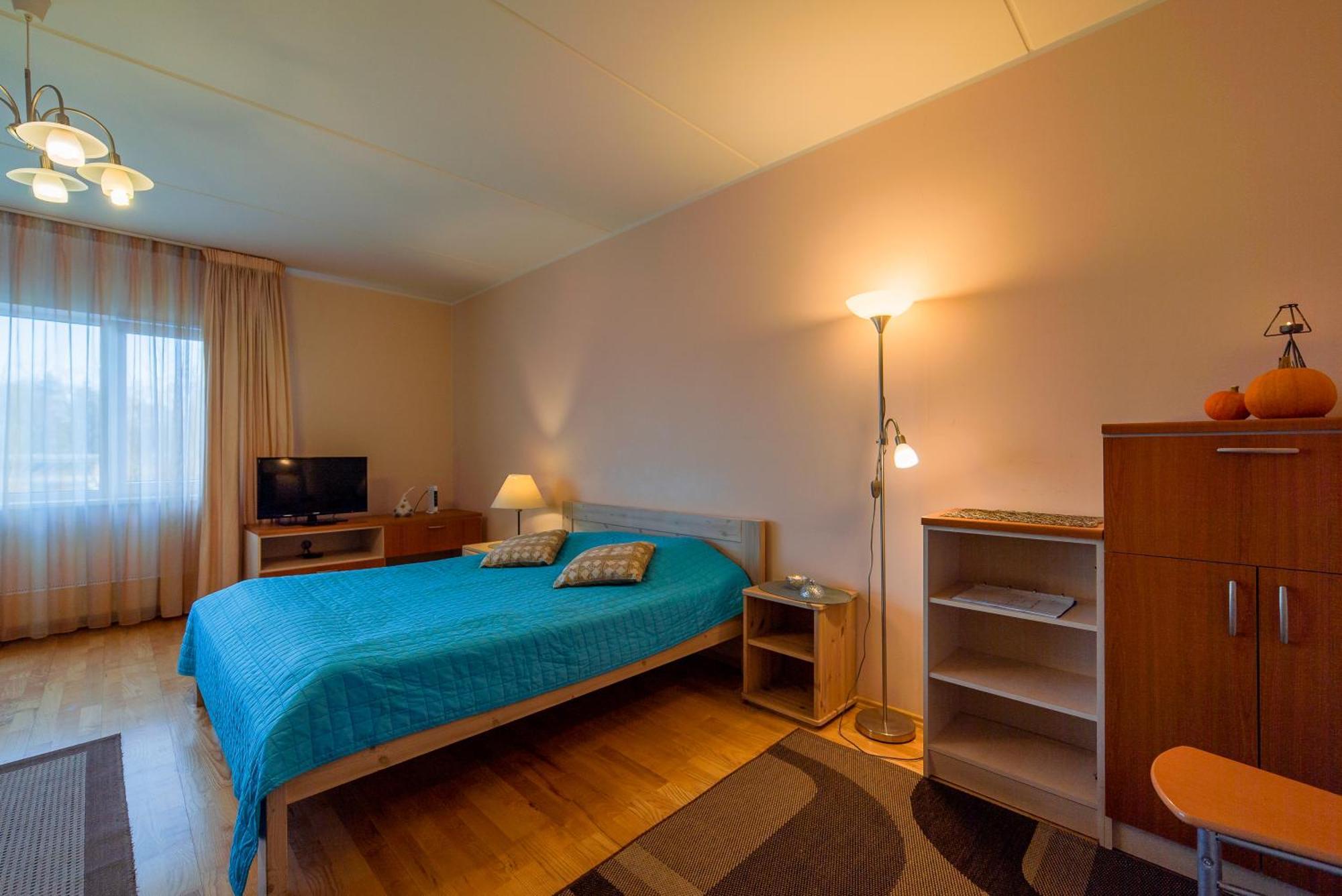 Romeo Family Kaarli Apartment Tallinn Ngoại thất bức ảnh